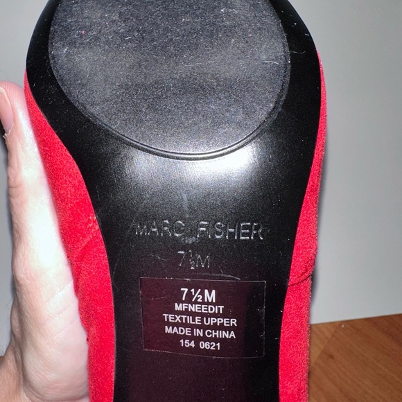 Marc Fisher Red Ankle Boots Sleek Minimalist Design NWOT - Picture 3 of 11